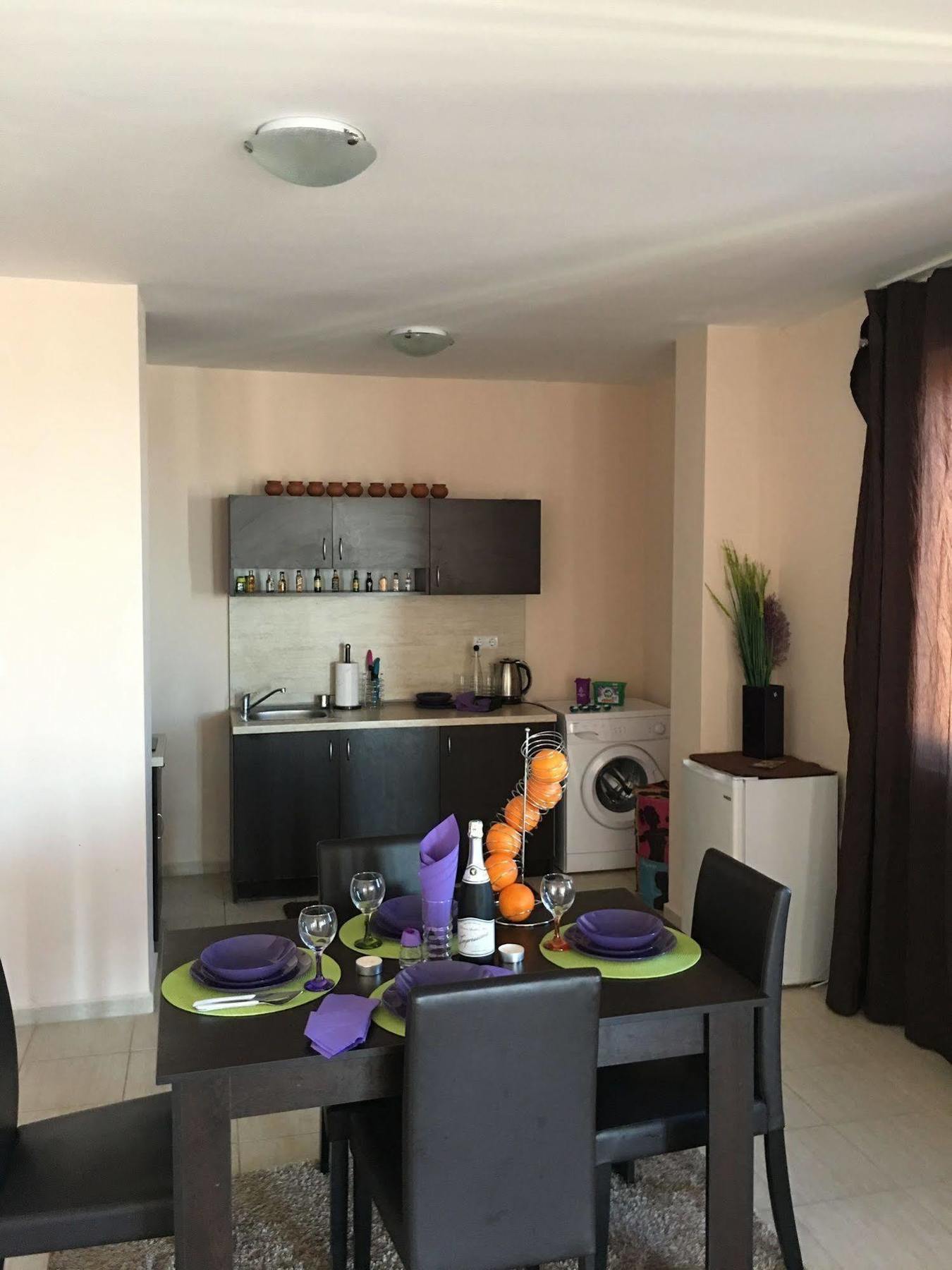 Arizona Del Mar Apartment Pomorie Exterior photo